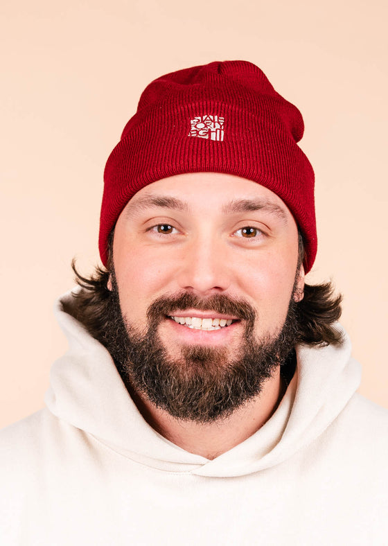 Cuff Beanie Classic | Cardinal Red & Cream