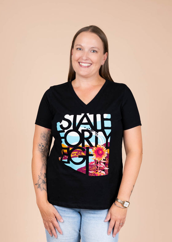 Women's Relaxed V-Neck Sutton's Wish | Black