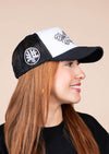 Frame Foam Trucker Hat Por La Familia | White & Black
